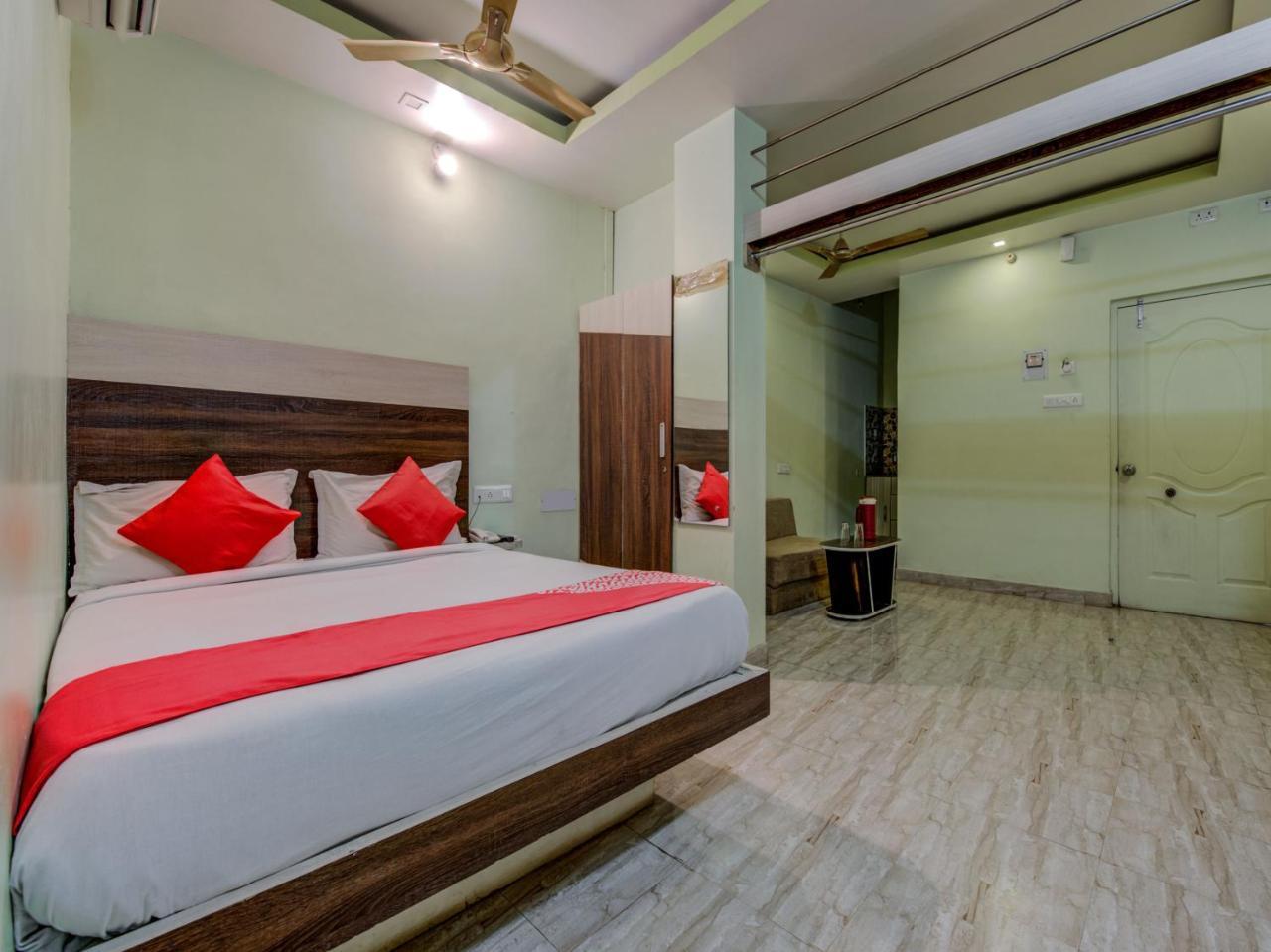 Oyo 18873 Hotel Comfort Deoghar Zewnętrze zdjęcie